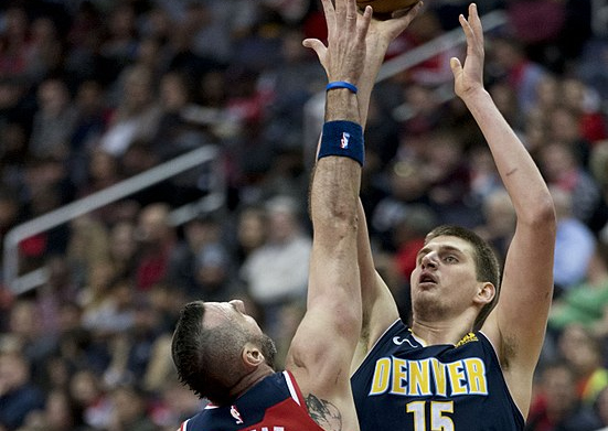 将领衔出战 将领衔出战