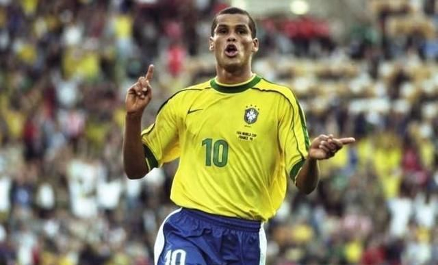 更是他改变 更是他改变