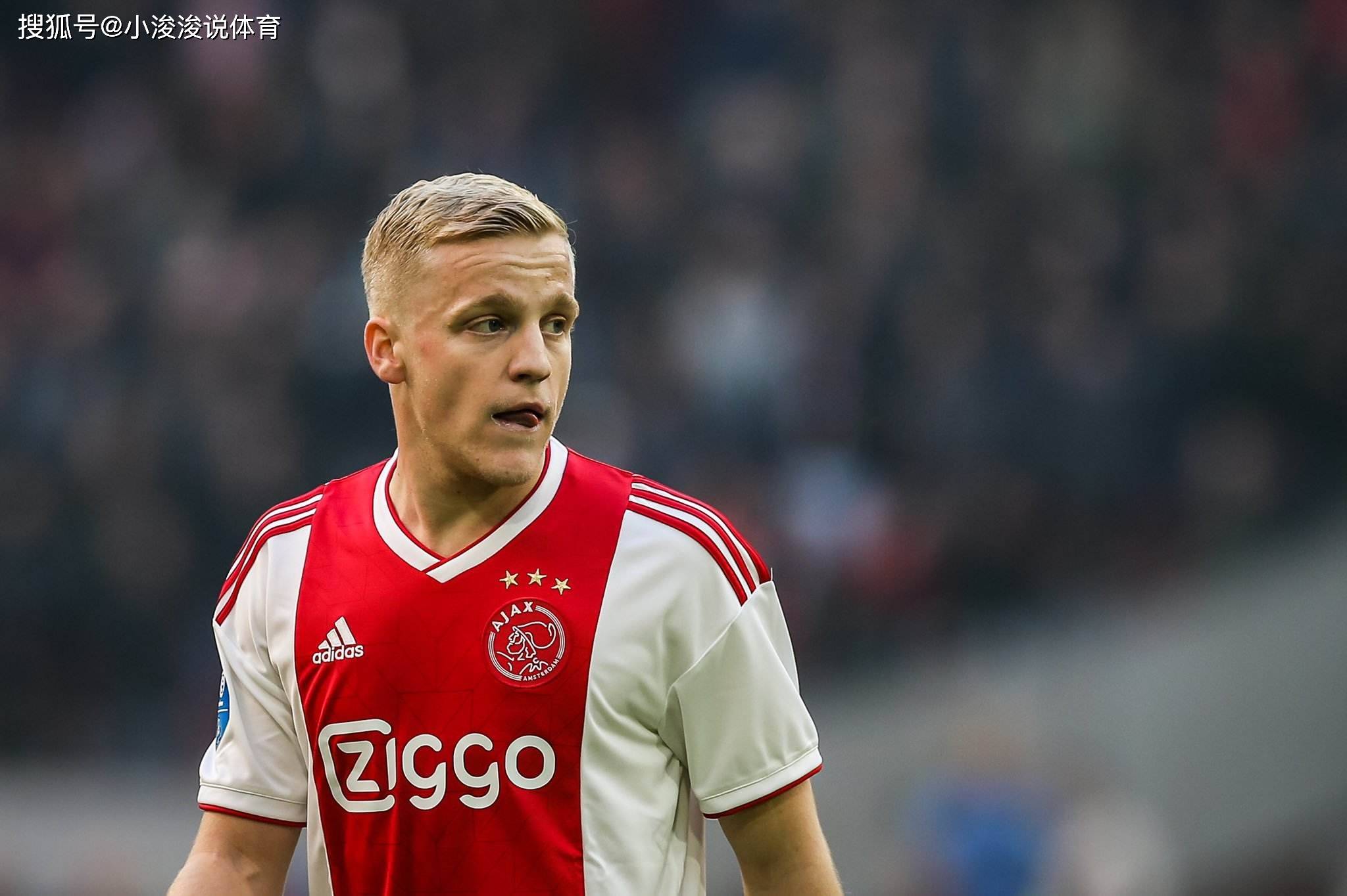 的标题和小 的标题和小